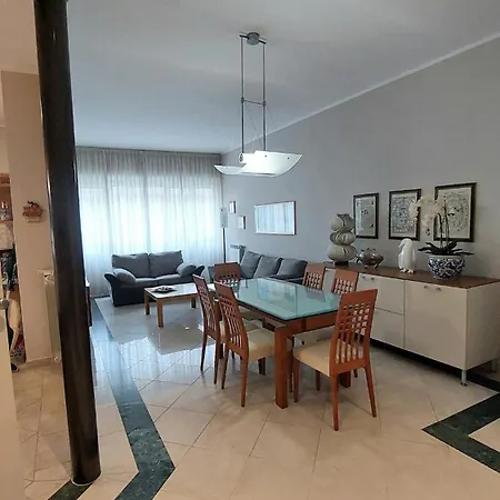 Appartement Tra Mare E Pineta - 100mt Dalla Viareggio